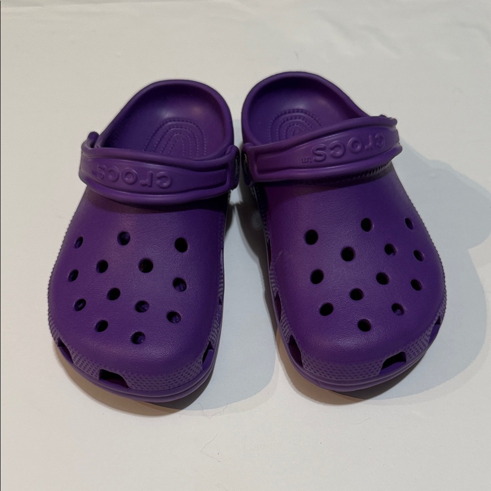 CROCS Kids Vibrant Purple Sandals